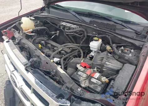 2012 Ford Escape Xlt z USA, uszkodzony, nr VIN 1FMCU0D71CKC62929